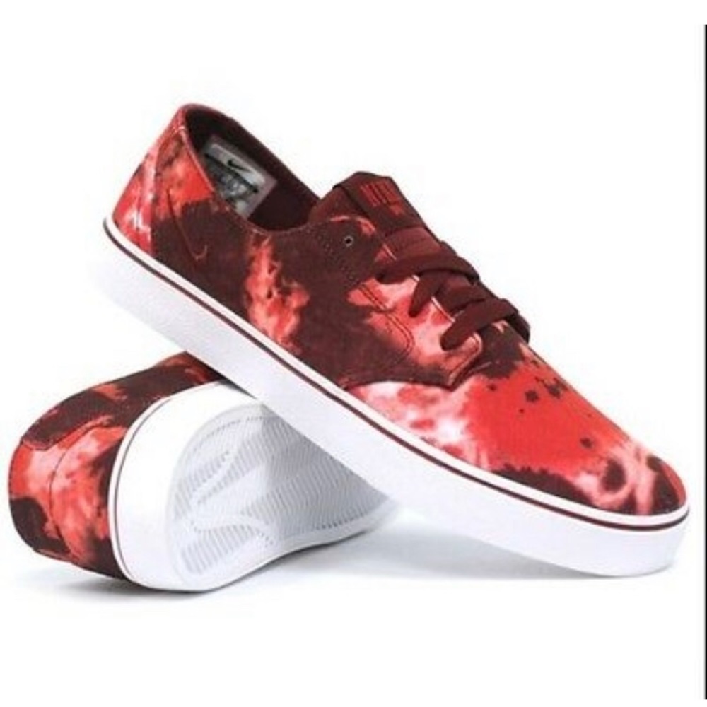 Nike braata LR premium red/white size 9